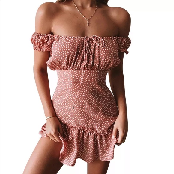 Off the Shoulder Ruffle Frilled Dress - Picture 4 of 4